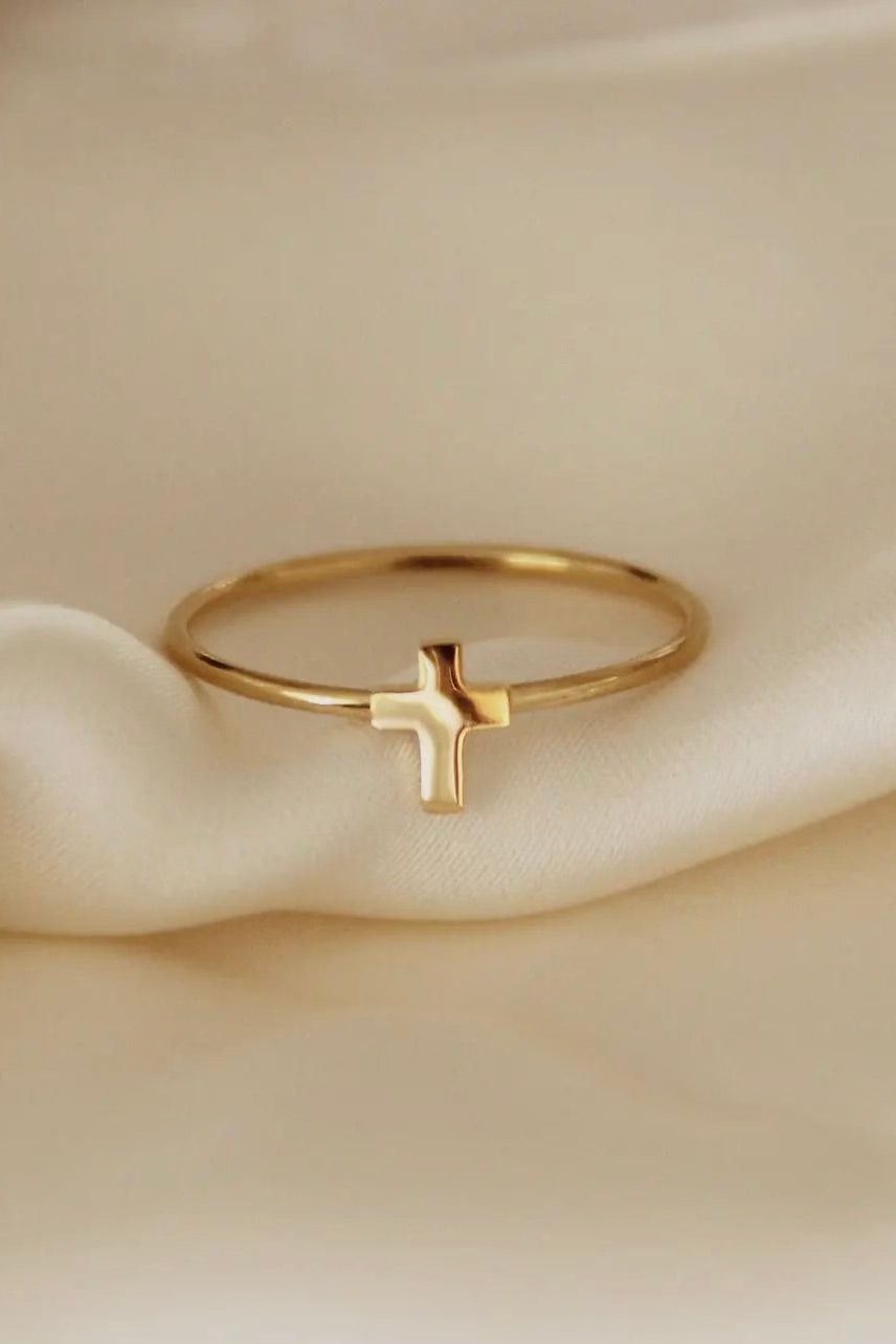 Dainty Cross Ring